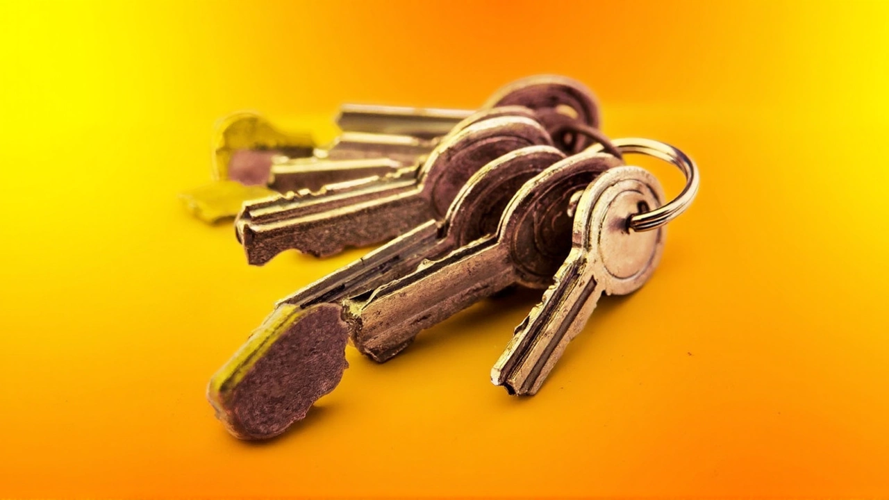 World’s Largest Data Breach Hits 16 Billion Logins: Steps to Take Right Now